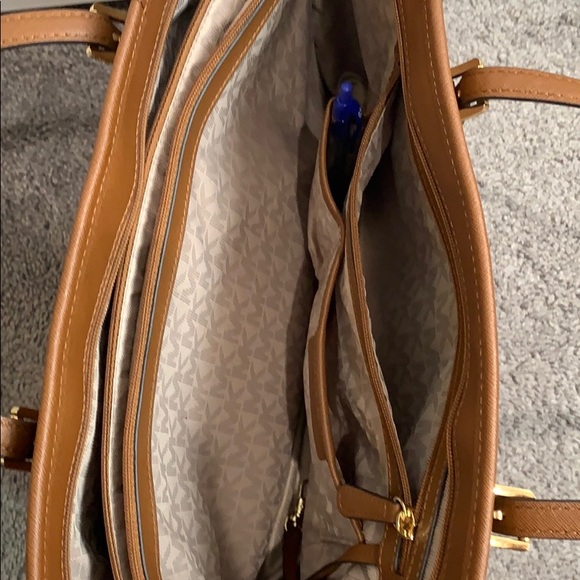 Michael Kors jet set large travel tote - Picture 7 of 8